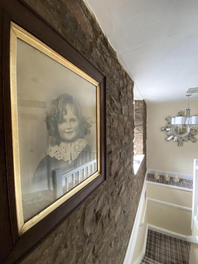 Rooms At The Usk Talybont-on-Usk ภายนอก รูปภาพ