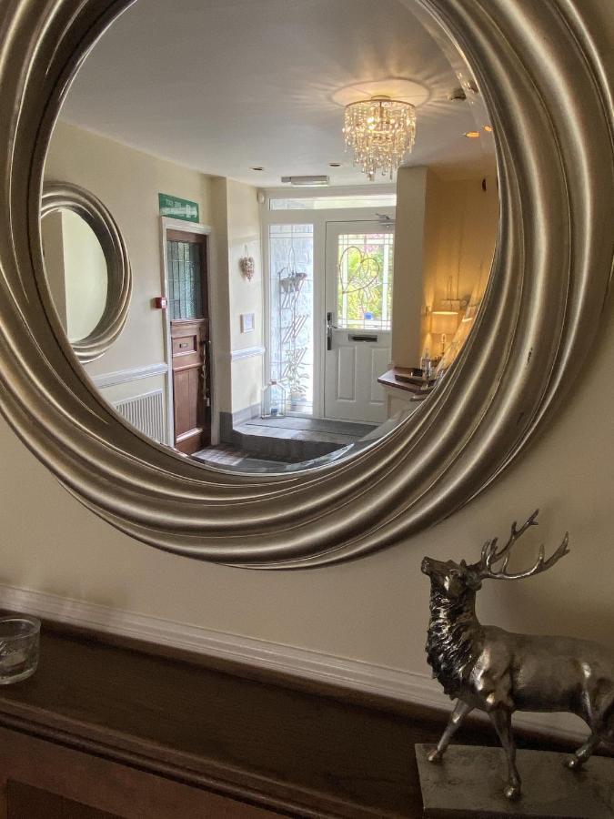 Rooms At The Usk Talybont-on-Usk ภายนอก รูปภาพ